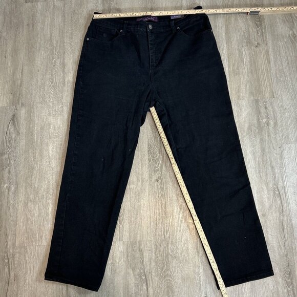 Gloria Vanderbilt Amanda Bootcut Jeans‎ Women's Size 16 Petite Black Denim - Picture 11 of 16